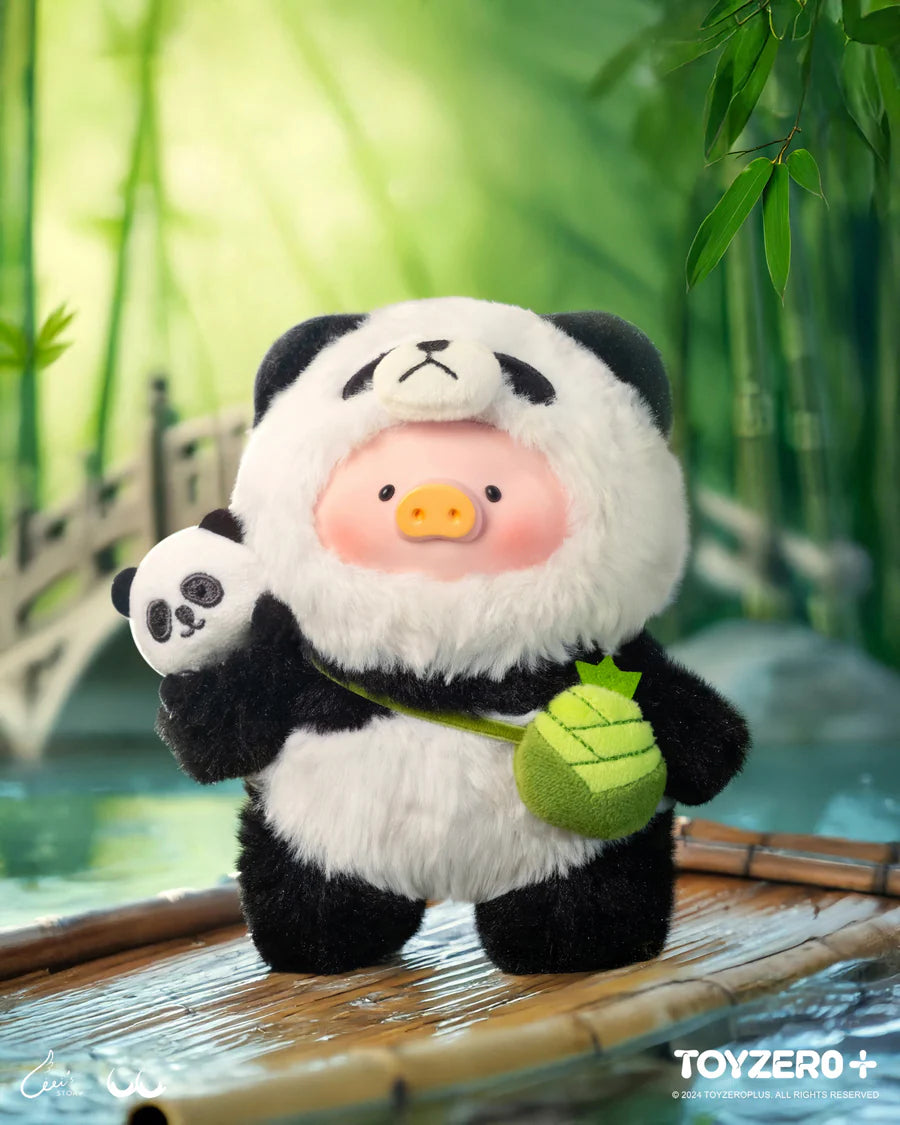 LULU THE PIGGY - VINYL FACE PLUSH KEYCHAIN (PROFESSIONAL PANDA BABYSITTER VER.)