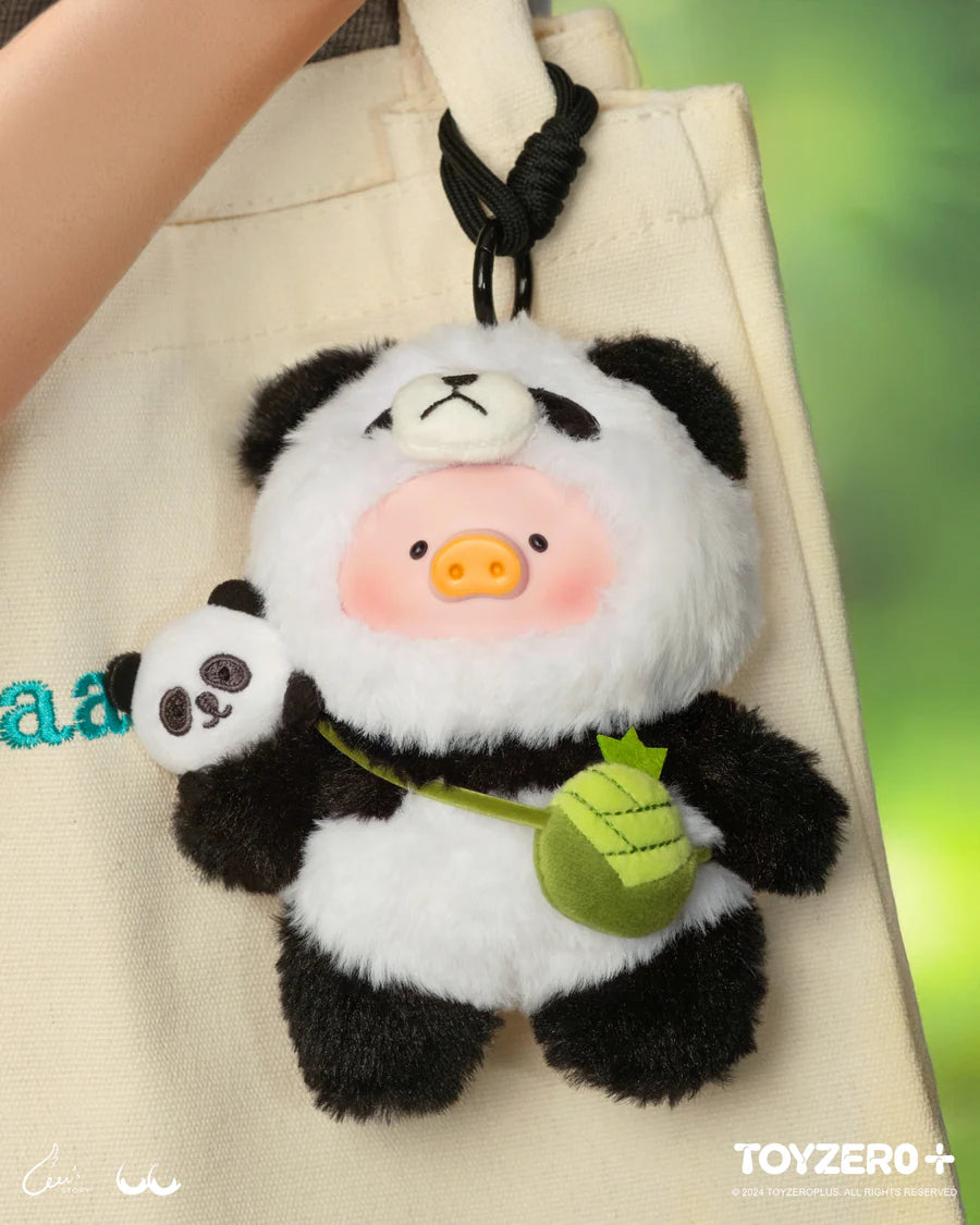 LULU THE PIGGY - VINYL FACE PLUSH KEYCHAIN (PROFESSIONAL PANDA BABYSITTER VER.)